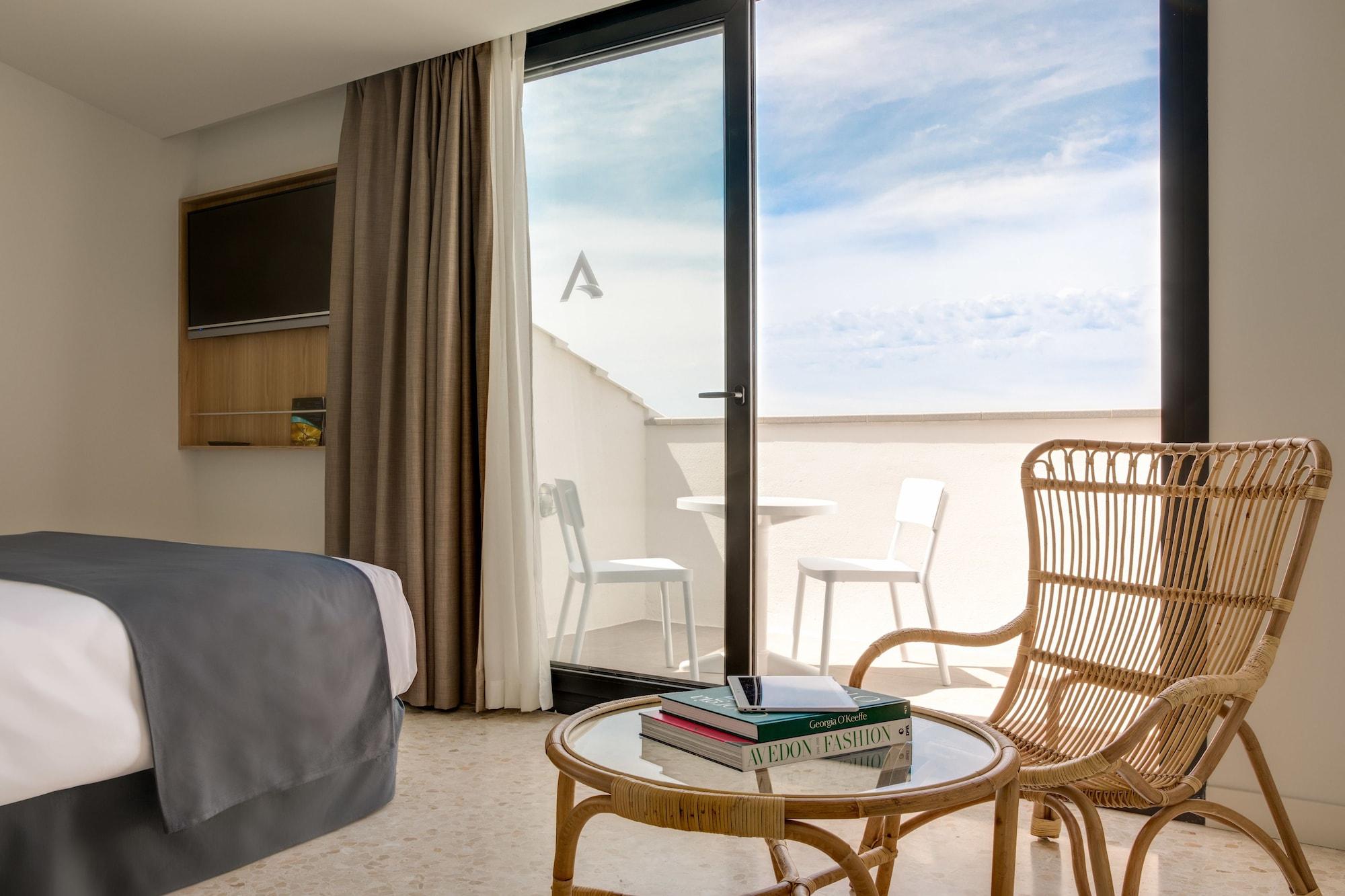 Aqua Hotel Silhouette & Spa - Adults Only Malgrat de Mar Luaran gambar