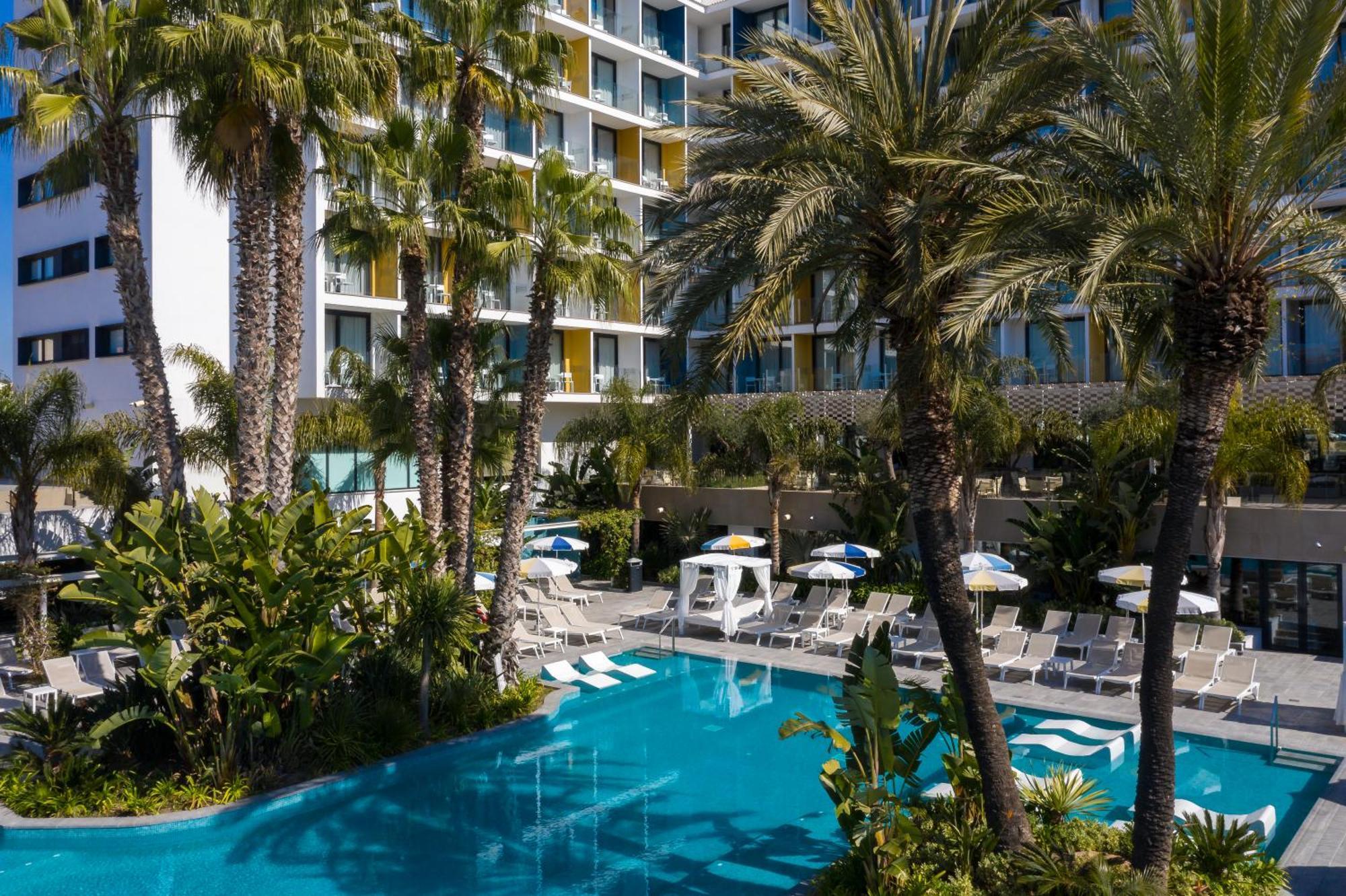 Aqua Hotel Silhouette & Spa - Adults Only Malgrat de Mar Luaran gambar